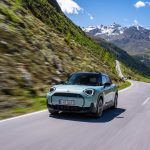 Mini Aceman SE : le crossover électrique taillé pour la ville et les trajets urbains