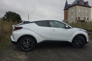 Hybrid-Life-Toyota-C-HR-32