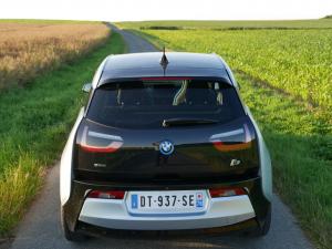 news.hybridlife.org-bmw-i3-20136 